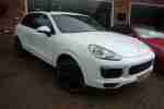 Cayenne 3.0D V6 2015 65 White 35100