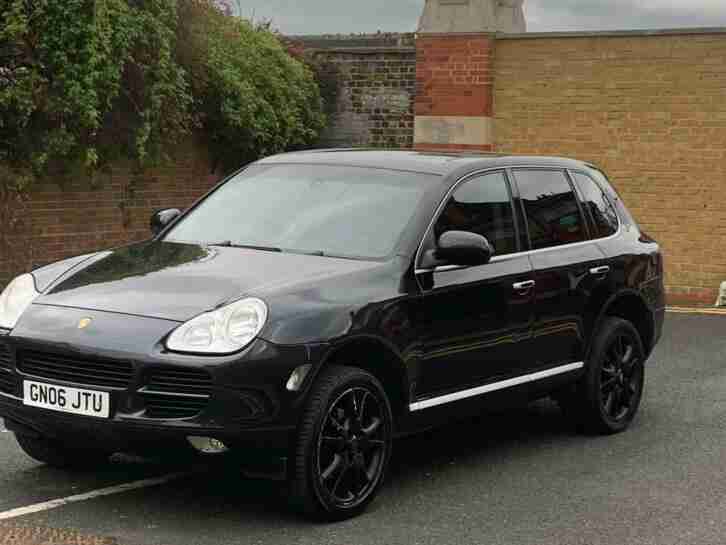 Porsche Cayenne 3.2 V6 Tiptronic S auto