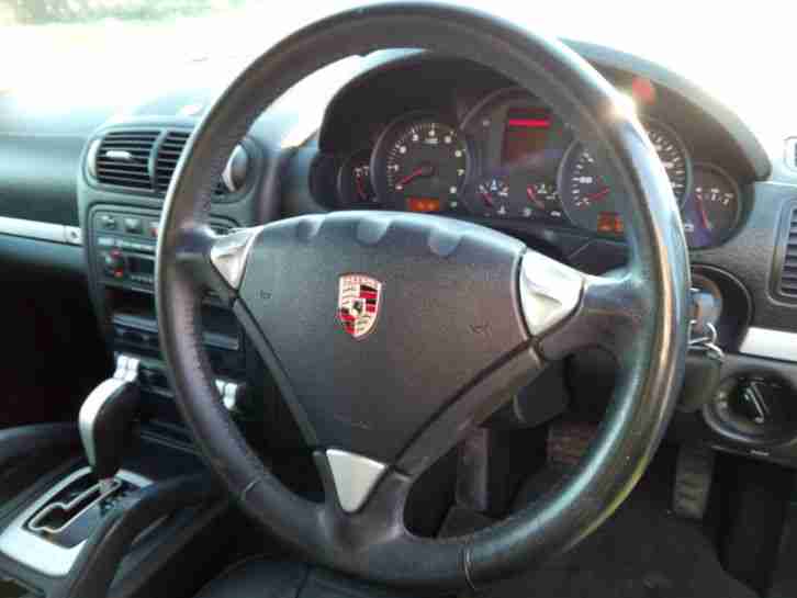 Porsche Cayenne 3.6 V6 2007 Private Plate Included
