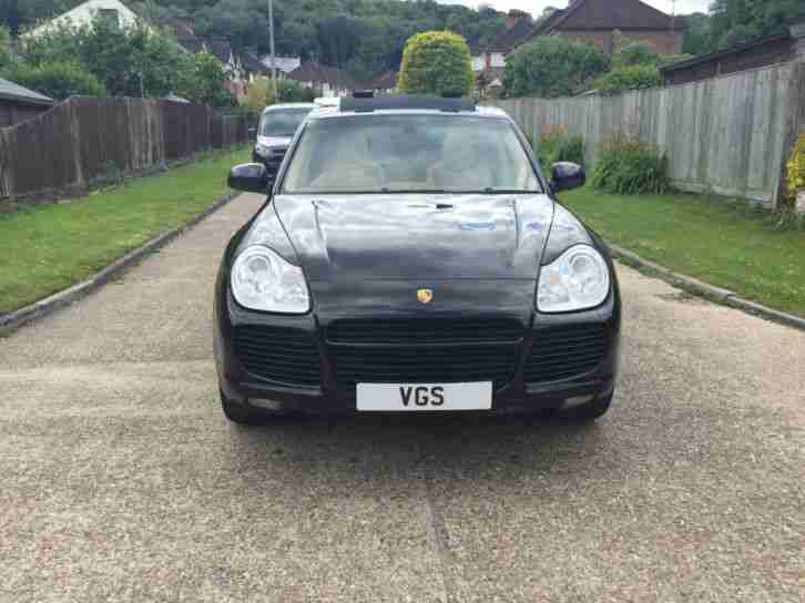Porsche Cayenne 4.5 Turbo Tiptronic 5dr Huge Spec / Pan Roof / Nav 2006 / 55