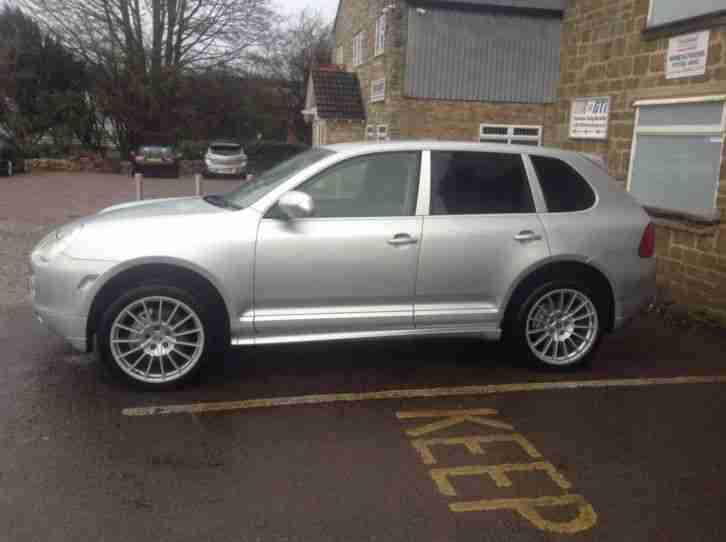 Cayenne 4.5S Tiptronic with Genuine