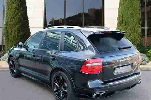 Porsche Cayenne 4.8 Tiptronic S Turbo with Sport Design Pack