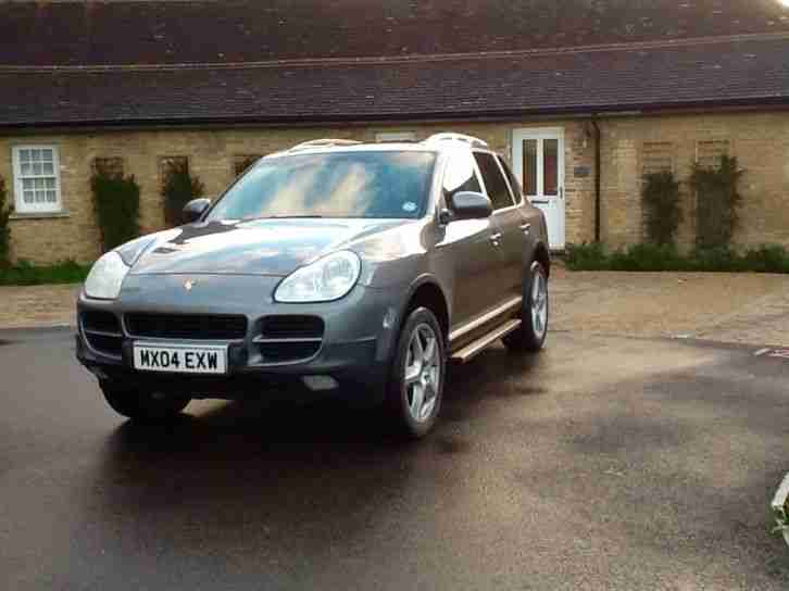 Cayenne S 4.5 petrol (04 reg)