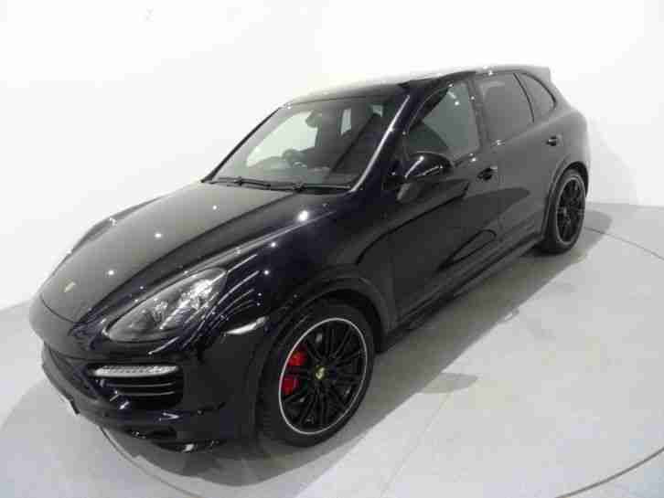 Porsche Cayenne V8 GTS TIP S
