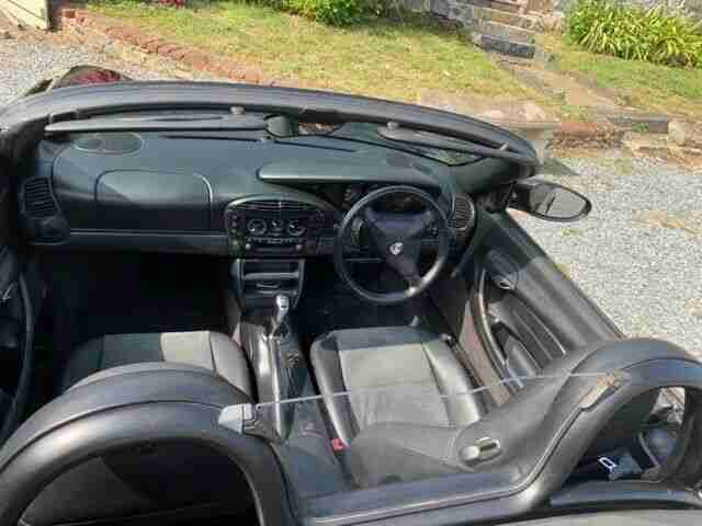 Porsche boxster 2.7 2001 comes with new mot and back on UK logbook-can deliver