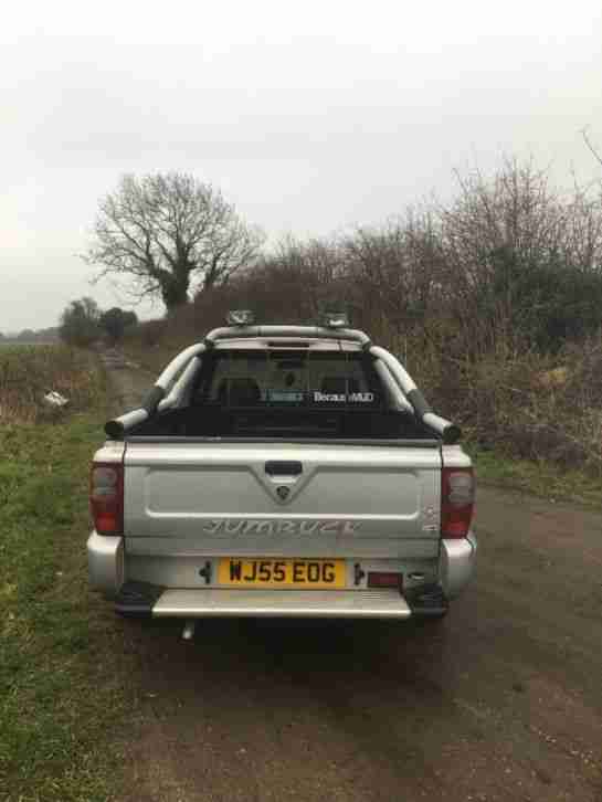 Proton Jumbuck pick up