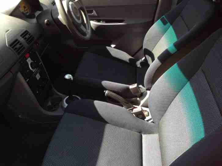 Proton Savvy 1.2 Red, 26000 miles - Spares or Repairs