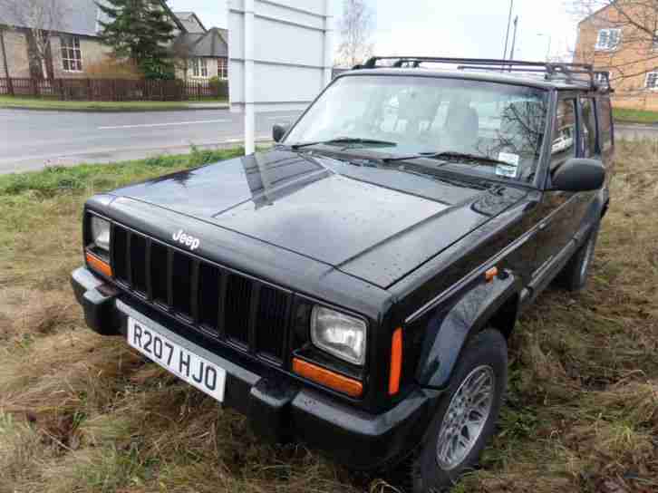 R REG JEEP CHROKEE 2.5 TURBO DIESEL, LIMITED, FULL LEATHER, FULL HISTORY,