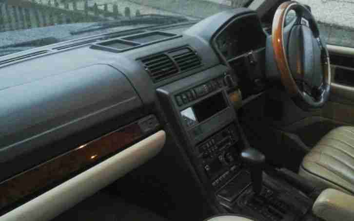 RANGE ROVER 4.6 V8 LPG AUTOBIOGHRAPHY