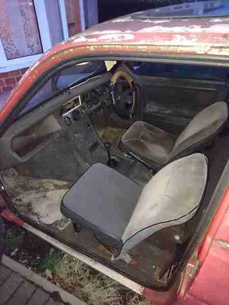 RELIANT RIALTO THREE DOOR 4 SEATS 12 MONTHS MOT - 1983 PETROL - THREE WHEELER