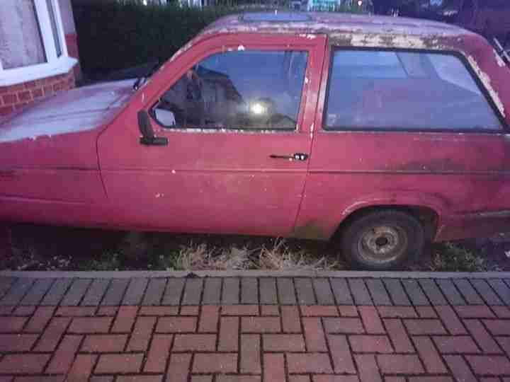 RELIANT RIALTO THREE DOOR 4 SEATS 12 MONTHS MOT - 1983 PETROL - THREE WHEELER
