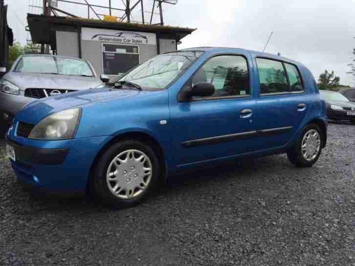 Renault CLIO EXPRESSION. Renault car from United Kingdom