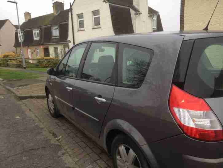 RENAULT GRAND SCENIC 16 V 2005