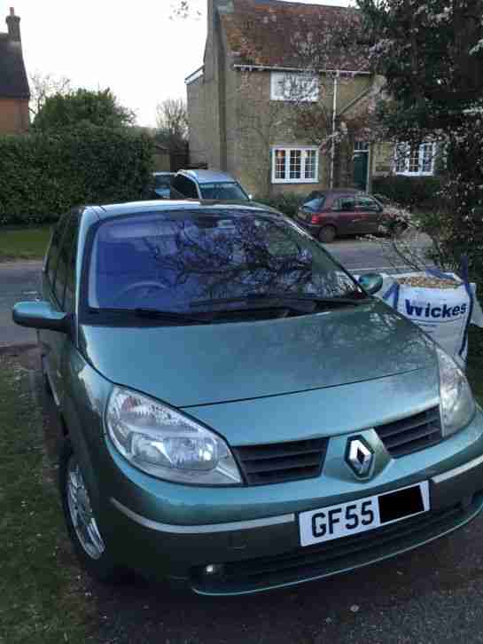 RENAULT GRAND SCENIC 7 SEATER