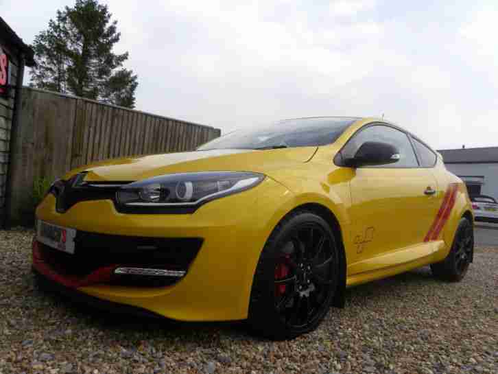 RENAULT MEGANE 2.0 RENAULTSPORT TROPHY-R (S/S) - FACTORY OPTIONS - STUNNING