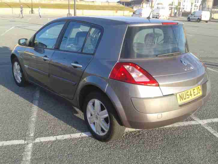 RENAULT MEGANE DYNAMIQUE 1600CC 16V...5 DOOR....2004 54 PLATE