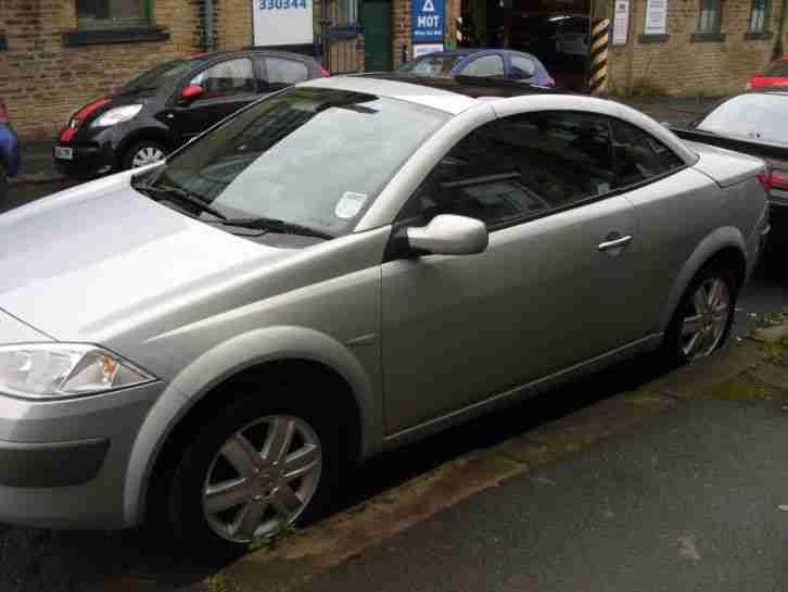 RENAULT MEGANE DYNAMIQUE V.VT 115 CONVERTABLE. CLEAN CONDITION THROUGHOUT