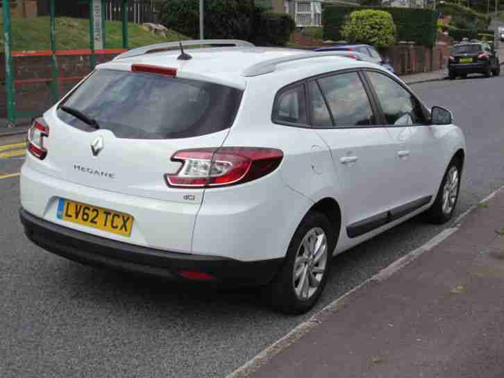RENAULT MEGANE EXPRESSION PLUS, TOMTOM SAT NAV, 47500 MILES, 1.5 DIESEL
