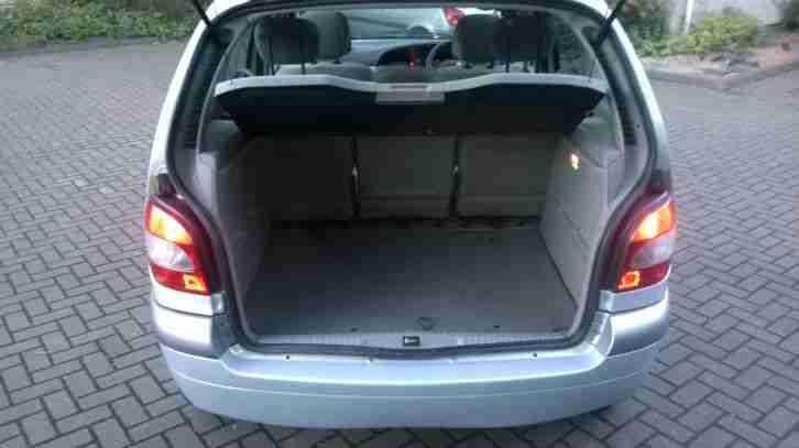 RENAULT SCENIC Dynamique 1.6 2002 1 OWNER ONLY 32000 MILES 1 YEAR MOT
