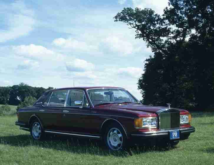 ROLLS ROYCE FLYING SPUR