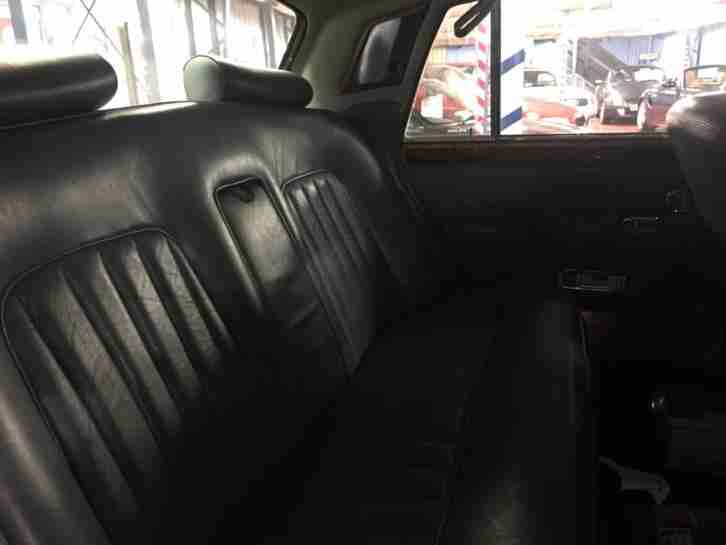 ROLLS ROYCE silver shadow