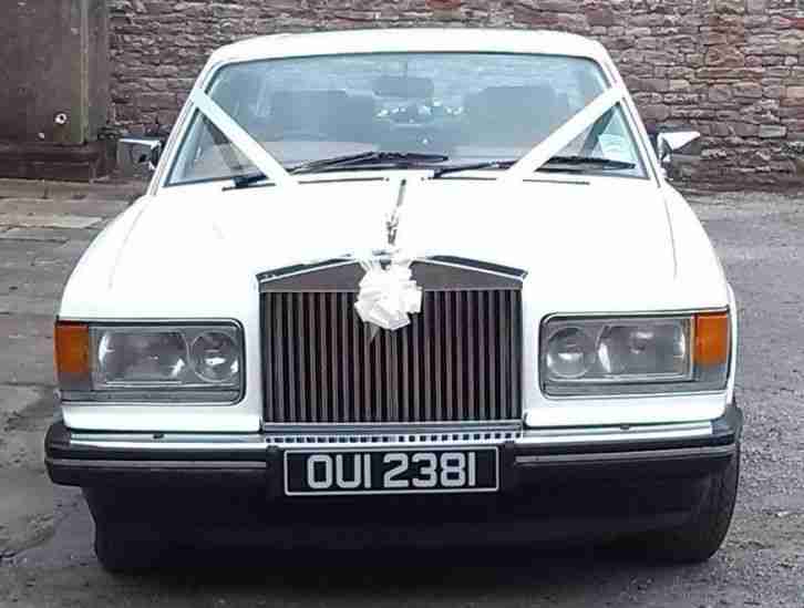 ROLLS ROYCE silver sprit