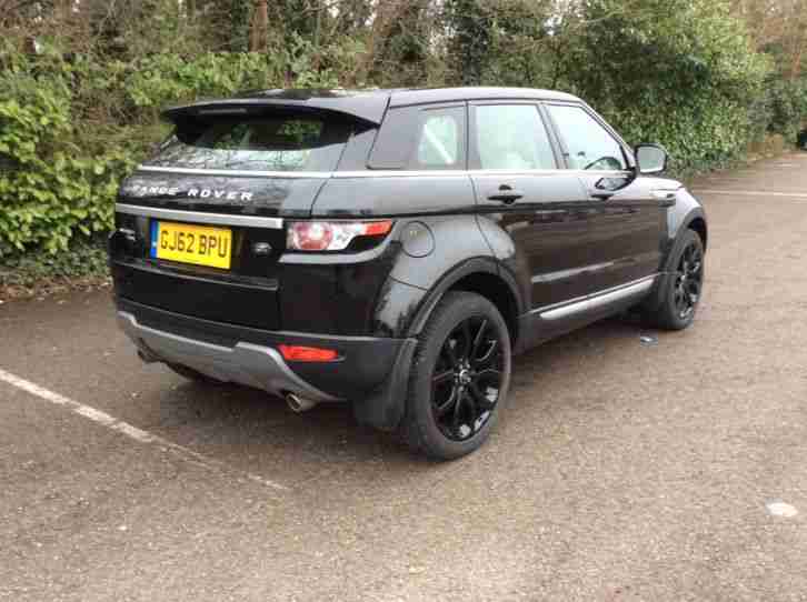 Range Rover evoque. dynamic Prestige. Panoramic roof, Manual Diesel. By