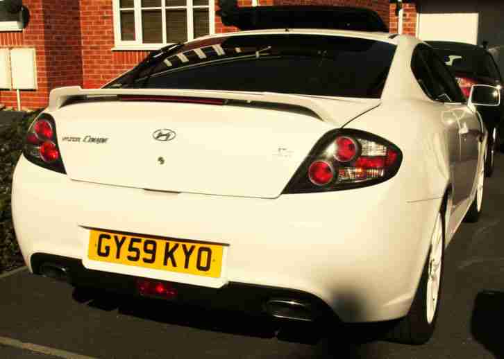 Rare White 2009 Hyundai Siii 2.0L 38k White Alloys Heated Leather Seats SH VGC