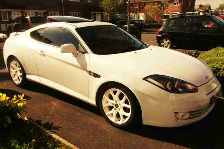 Rare White 2009 Hyundai Siii 2.0L 38k White Alloys Heated Leather Seats SH VGC