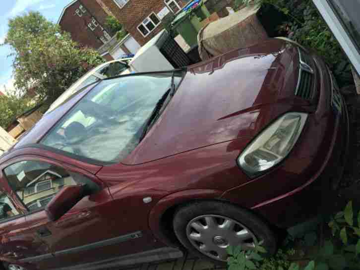 Red Vauxhall Astra 1999 1.6 LS V Plate Mk 4 Model