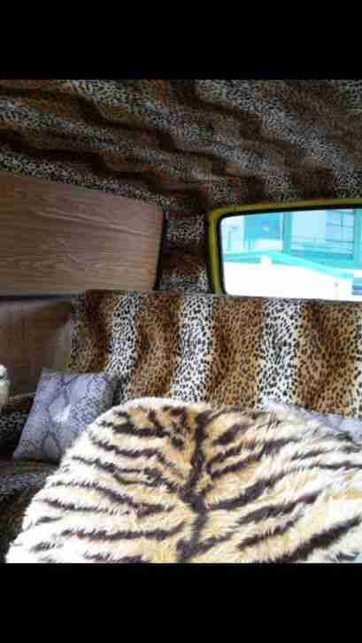 Reliant "Del Boy" Only Fools And Horses lookalike and attached hire business