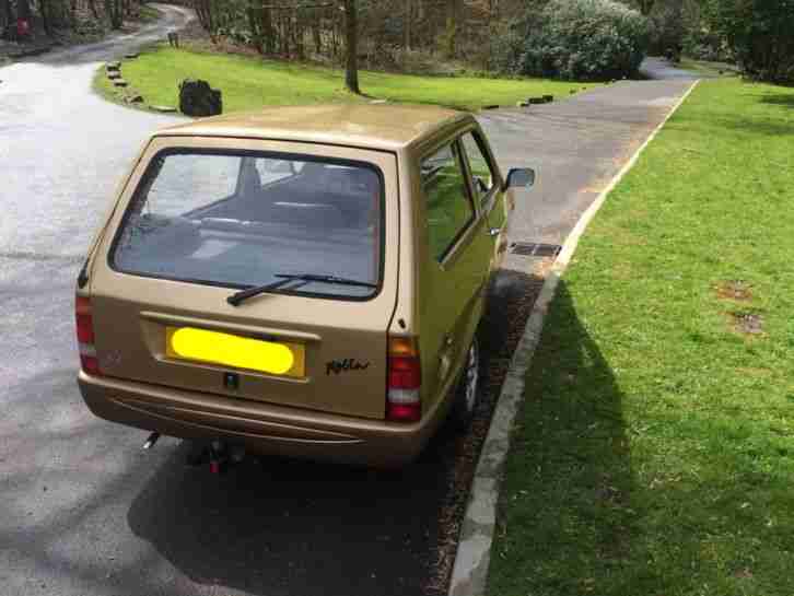 Reliant Robin 65 gold 2001 model