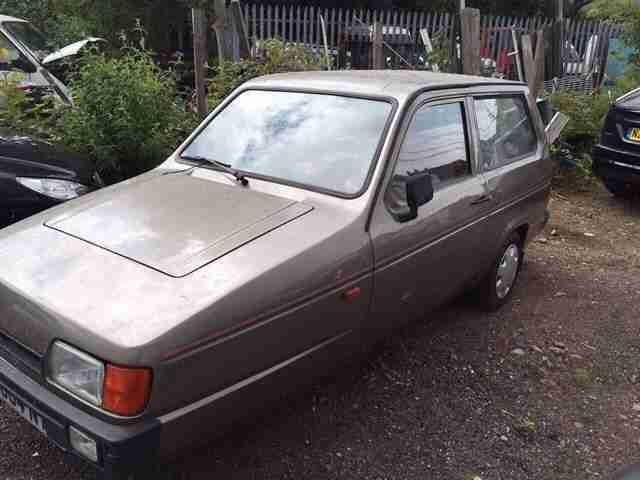 Reliant Robin LX. Reliant car from United Kingdom