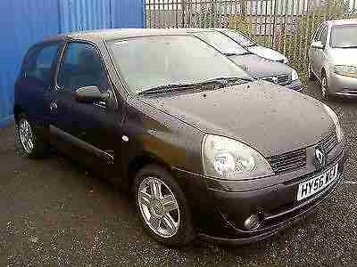 Renault Clio 1.2 16V 75 CAMPUS SPORT