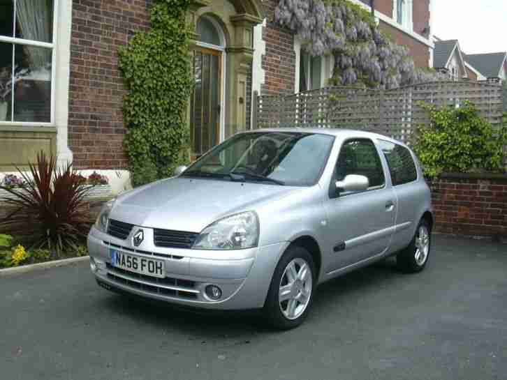 Clio 1.2 16v 75 ( a c ) Campus Sport