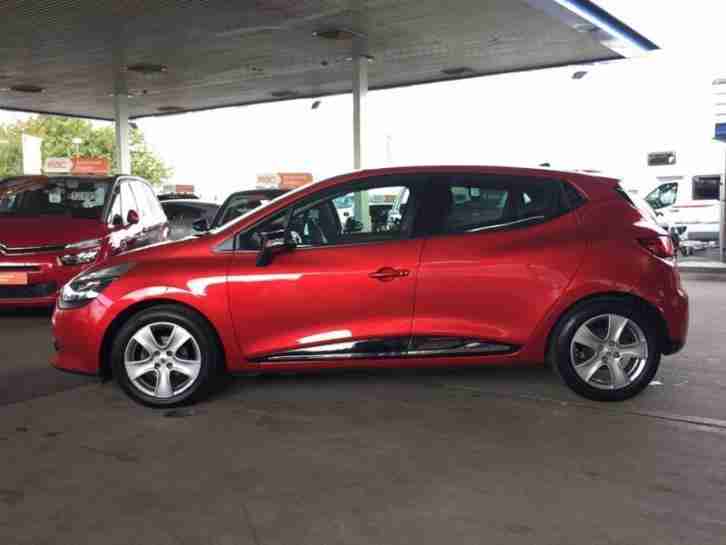 Renault Clio 1.2 16v ( 75bhp ) MediaNav 2013MY Dynamique
