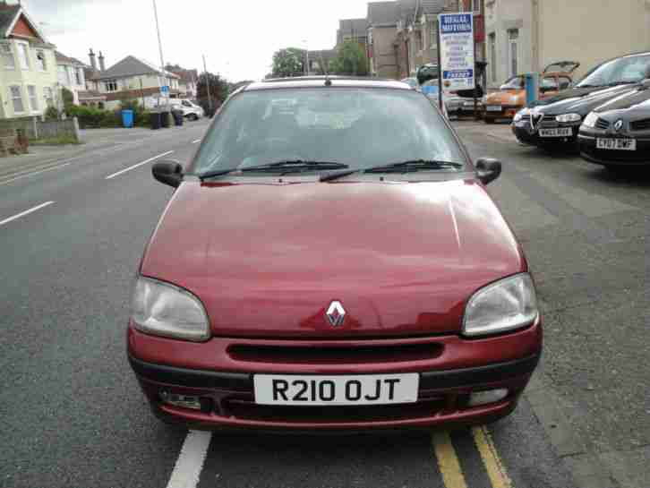 Renault Clio 1.2 Biarritz Ltd Edn