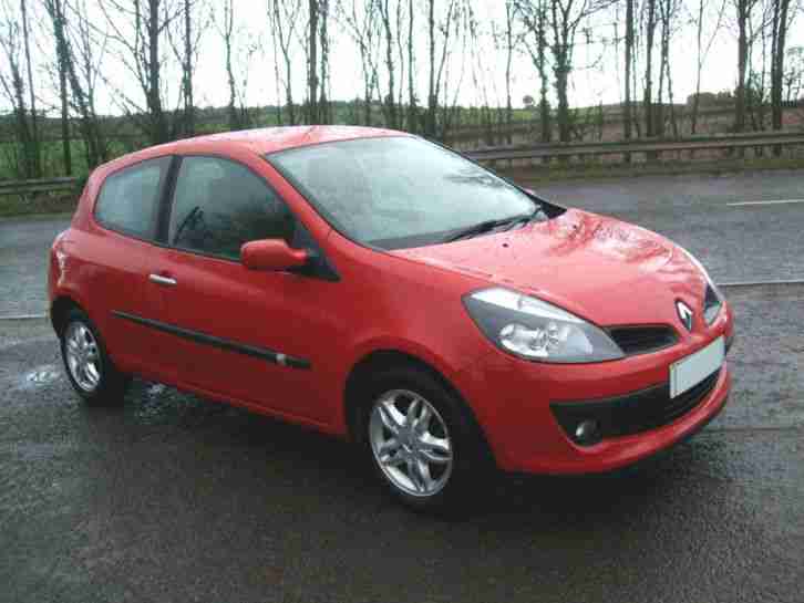 Renault Clio 1 4 16 V Dynamique Spec