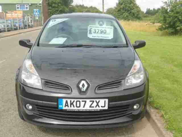 Renault Clio 1.4 16v 98 ( a/c ) Dynamique S