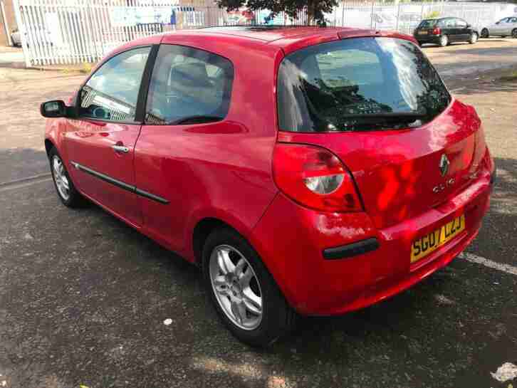 Renault Clio 1.4 16v 98 ( a/c ) Dynamique-full year mot one month free warranty