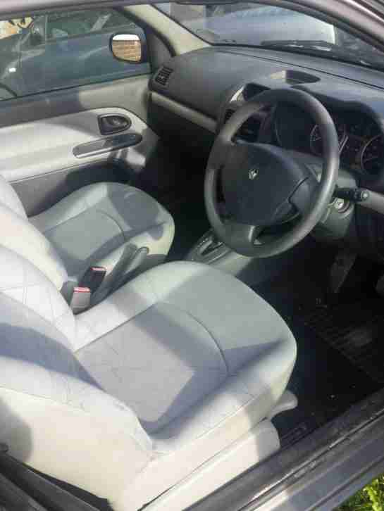 Renault Clio 1.4 Petrol Automatic - Cloth Interior - Low Mileage