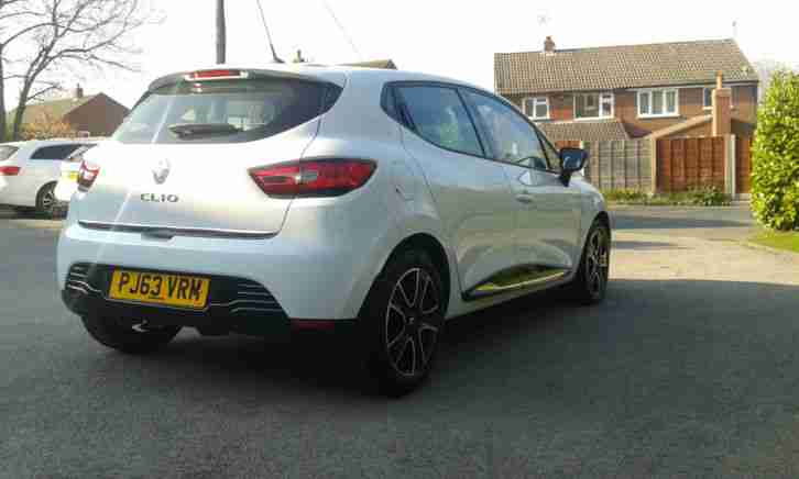 Renault Clio Dynamique 1.2 16v 2013 63 White, FSH, 5 door ...