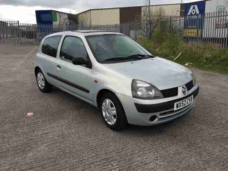 Renault Clio Expression 1.2 16 valve, 2002