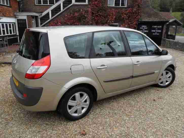 Renault Grand Scenic 1.6 Dynamique VVT- 7 Seater PETROL MANUAL 2006/7