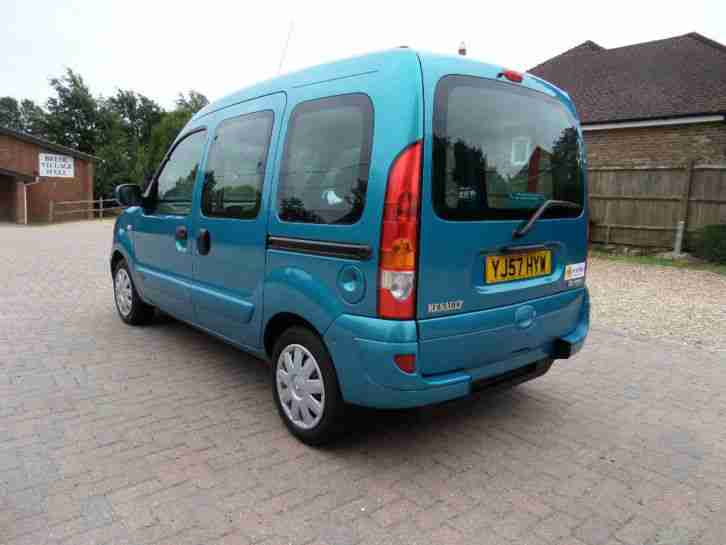 Renault Kangoo Automatic Wheelchair Access WINCH Adapted Car WAV Expression