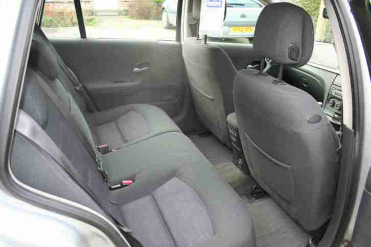 Renault Laguna estate 1.9 DCI 2006