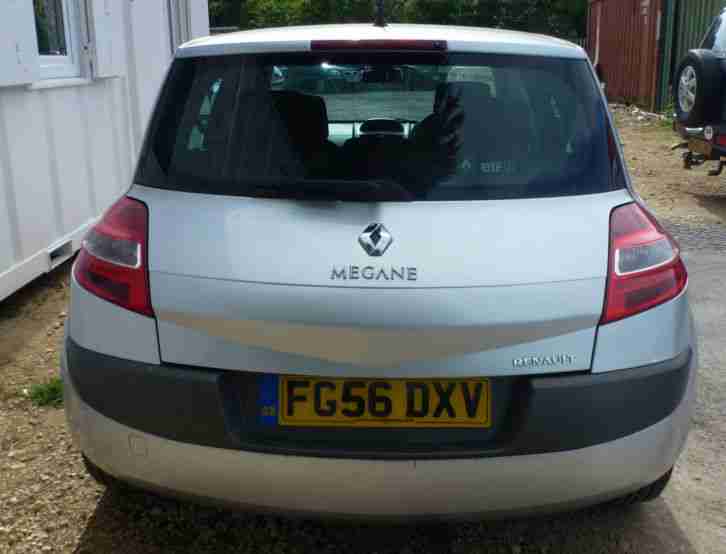 Renault Megane 1.5dCi ( 106bhp ) 6sp Dynamique