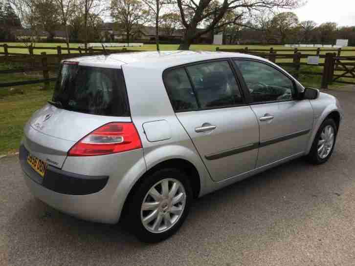 Renault Megane 1.6 VVT (111bhp) Dynamique Hatchback 5d 1598cc Proactive auto