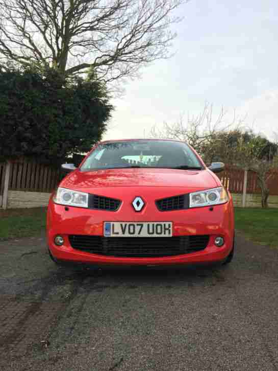 Renault Megane 2.0T F1 Team Renaultsport 230 F1Team R26 Red