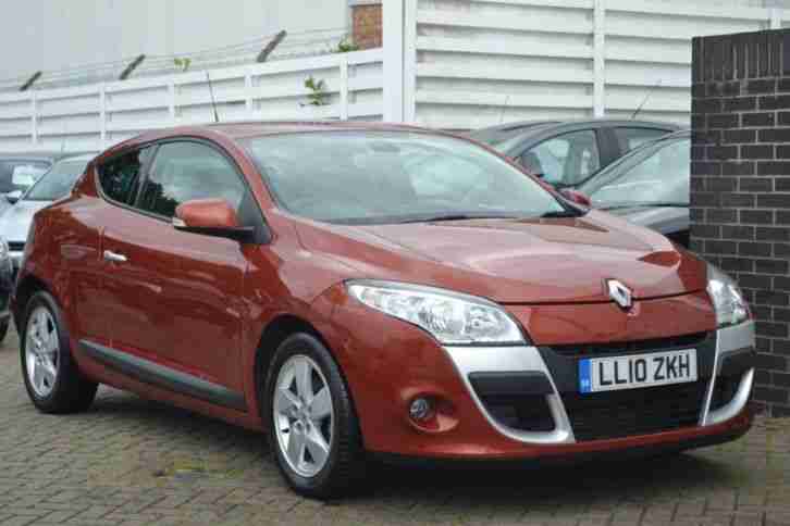 Renault Megane Dynamique Tomtom dCi DIESEL MANUAL 2010/10